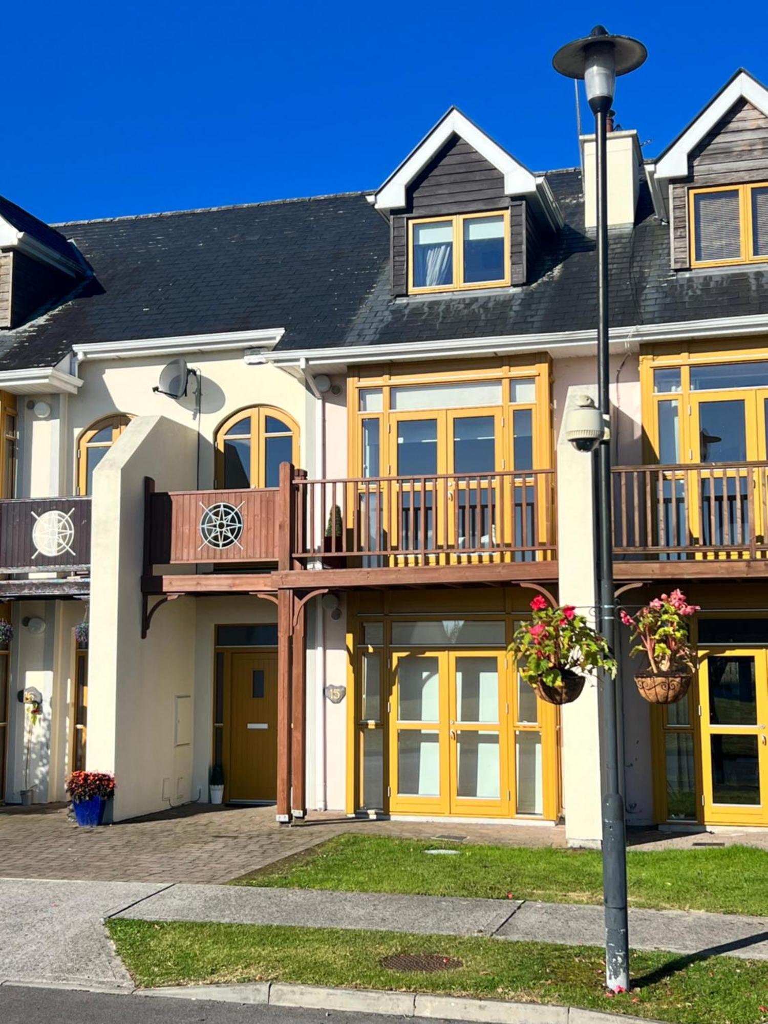 Shannonside - Stylish 5 Bed Marina Home & 40Ft Mooring Termonbarry Экстерьер фото
