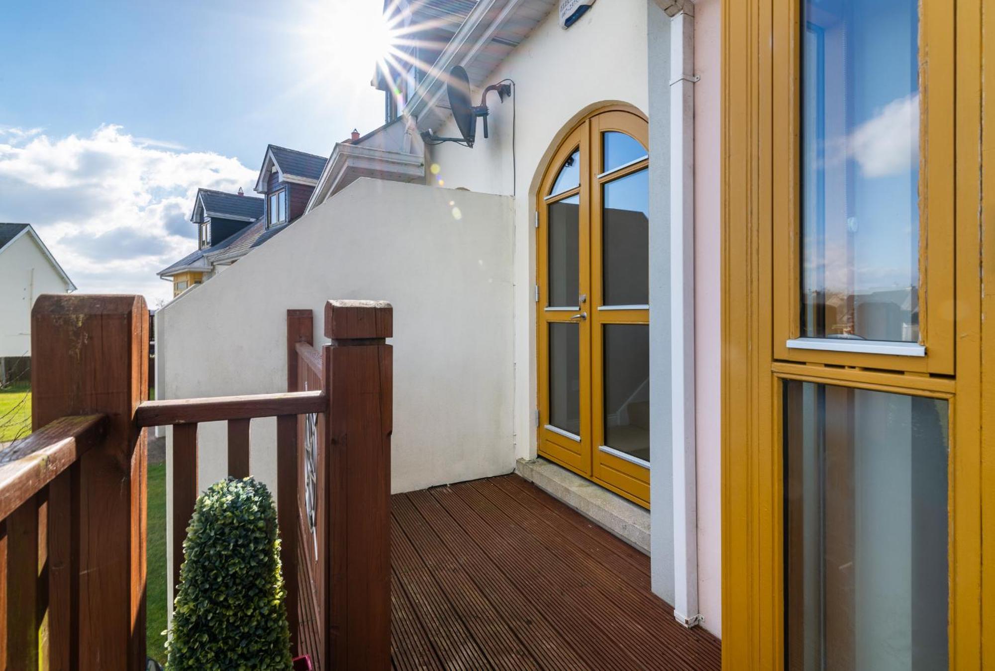 Shannonside - Stylish 5 Bed Marina Home & 40Ft Mooring Termonbarry Экстерьер фото