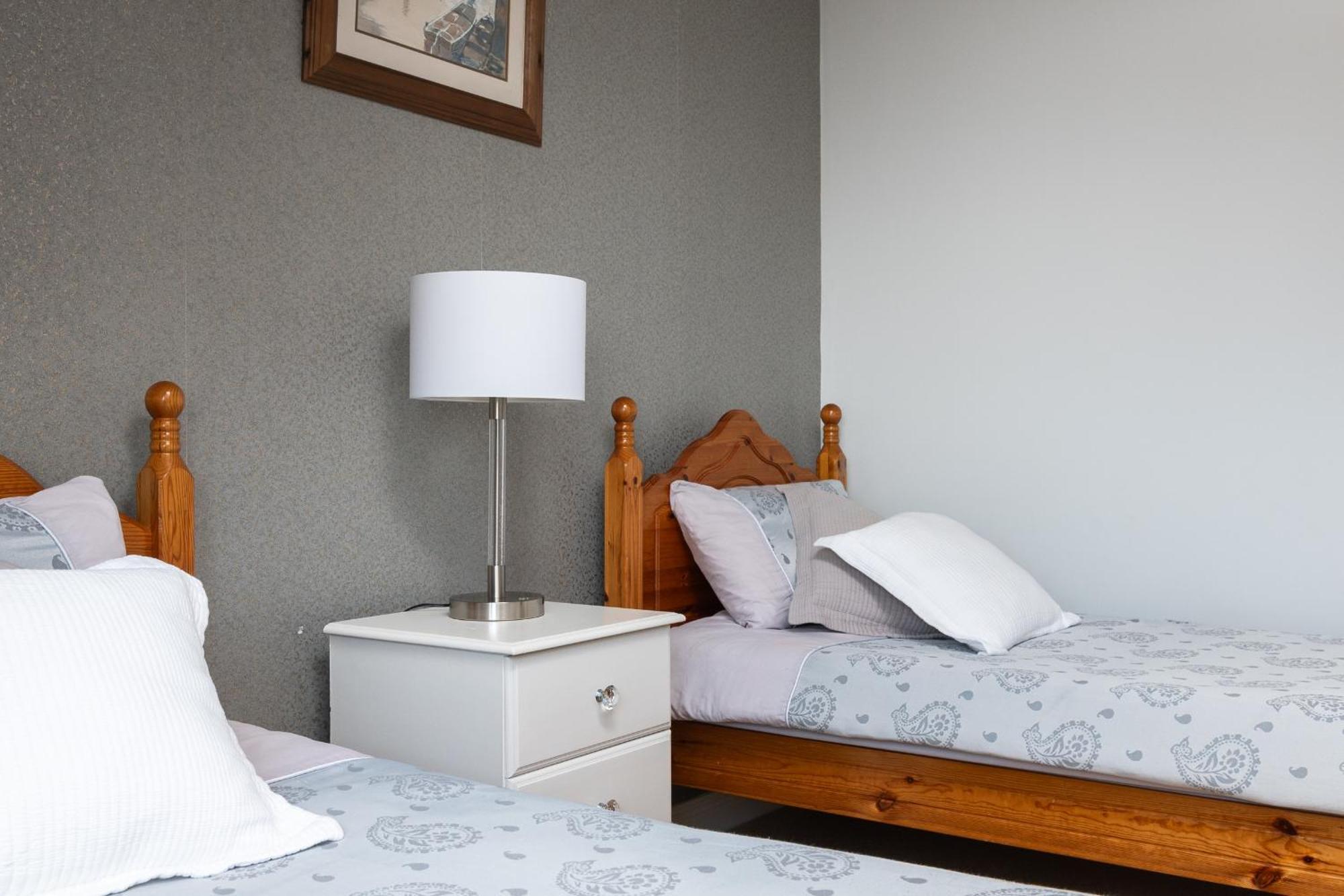 Shannonside - Stylish 5 Bed Marina Home & 40Ft Mooring Termonbarry Экстерьер фото